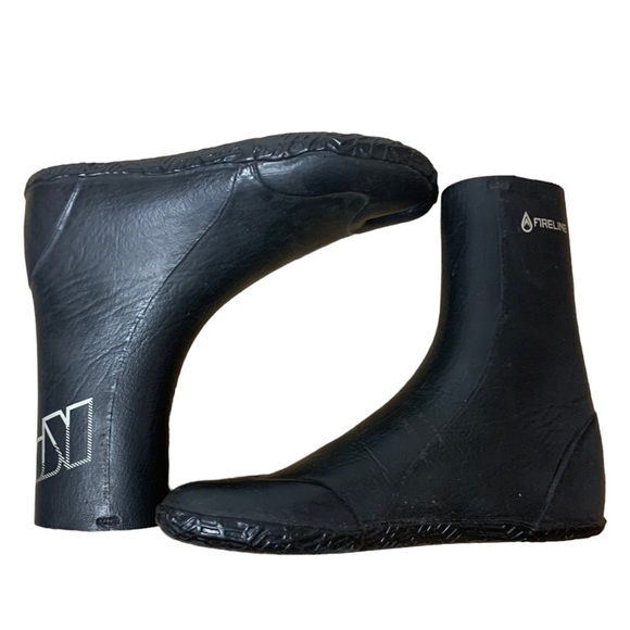 Neilpryde Body Glove Split  Toe WindSurf Booties Women Size US 7 EUR 38 Black - Picture 10 of 12